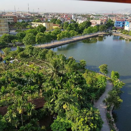 Hotel Khach San Anh Dao Phu Ly Zewnętrze zdjęcie