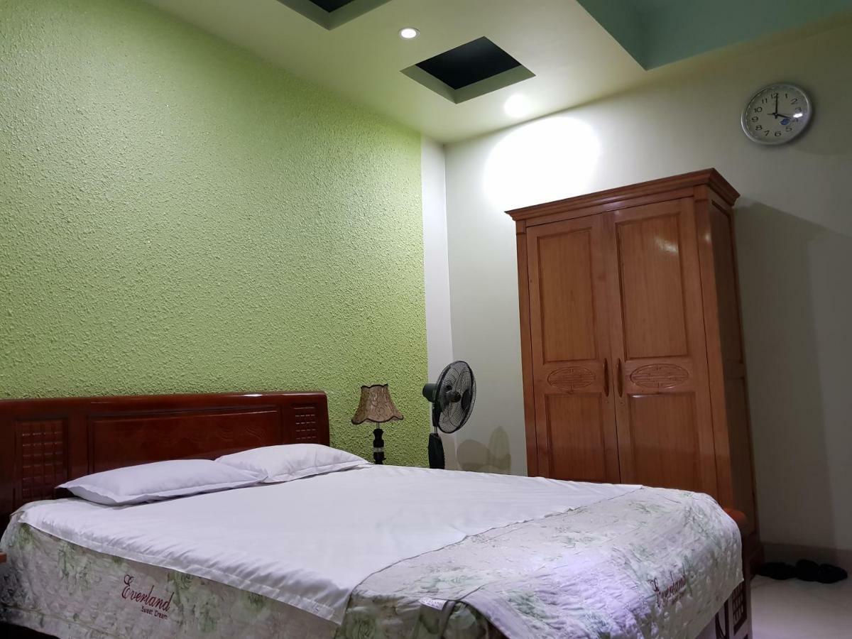 Hotel Khach San Anh Dao Phu Ly Zewnętrze zdjęcie